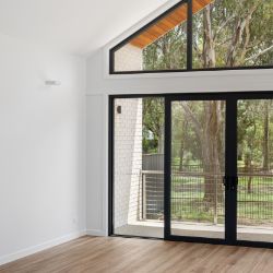 Ovens & King Builders - Inner Urban Sustainable Home